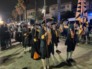 Inici de Cercavila a FM Santa Coloma de Gramenet Foto de Miquelets Colla Trabucaire