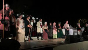 23-05-2026 - Festes de Maig a Badalona - Salutació final de Ball parlat de Miquelets - "Passejant per la Història"
